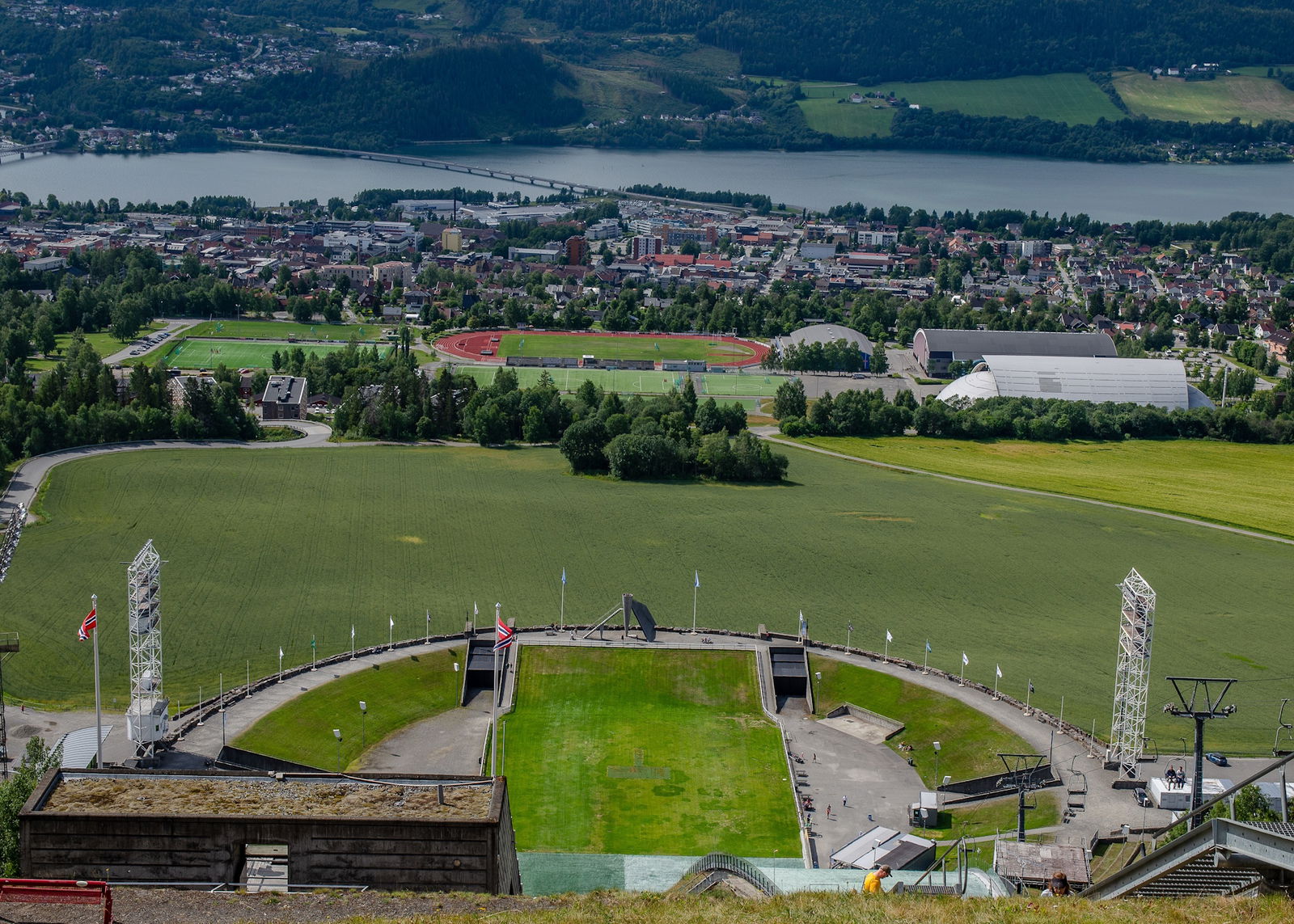 Hammar – Lillehammer – Kristiansund – Molde (Drumul Atlanticului)