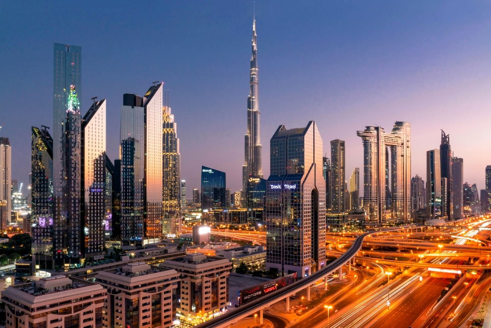 dubai-senior-voyage-in-inima-traditiei-si-tehnologiei