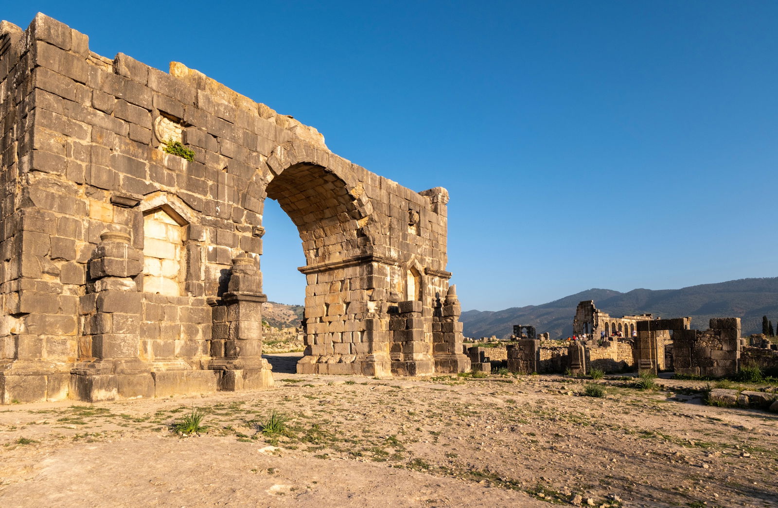 Fes – Volubilis – Meknes – Casablanca – Intre Roma antica si gloria sultanilor