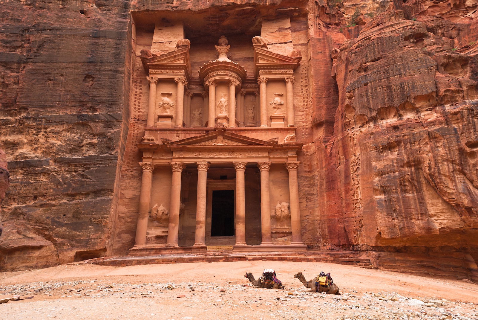 WADI RUM – MINUNEA ROZ A PETREI – INTOARCERE IN AQABA