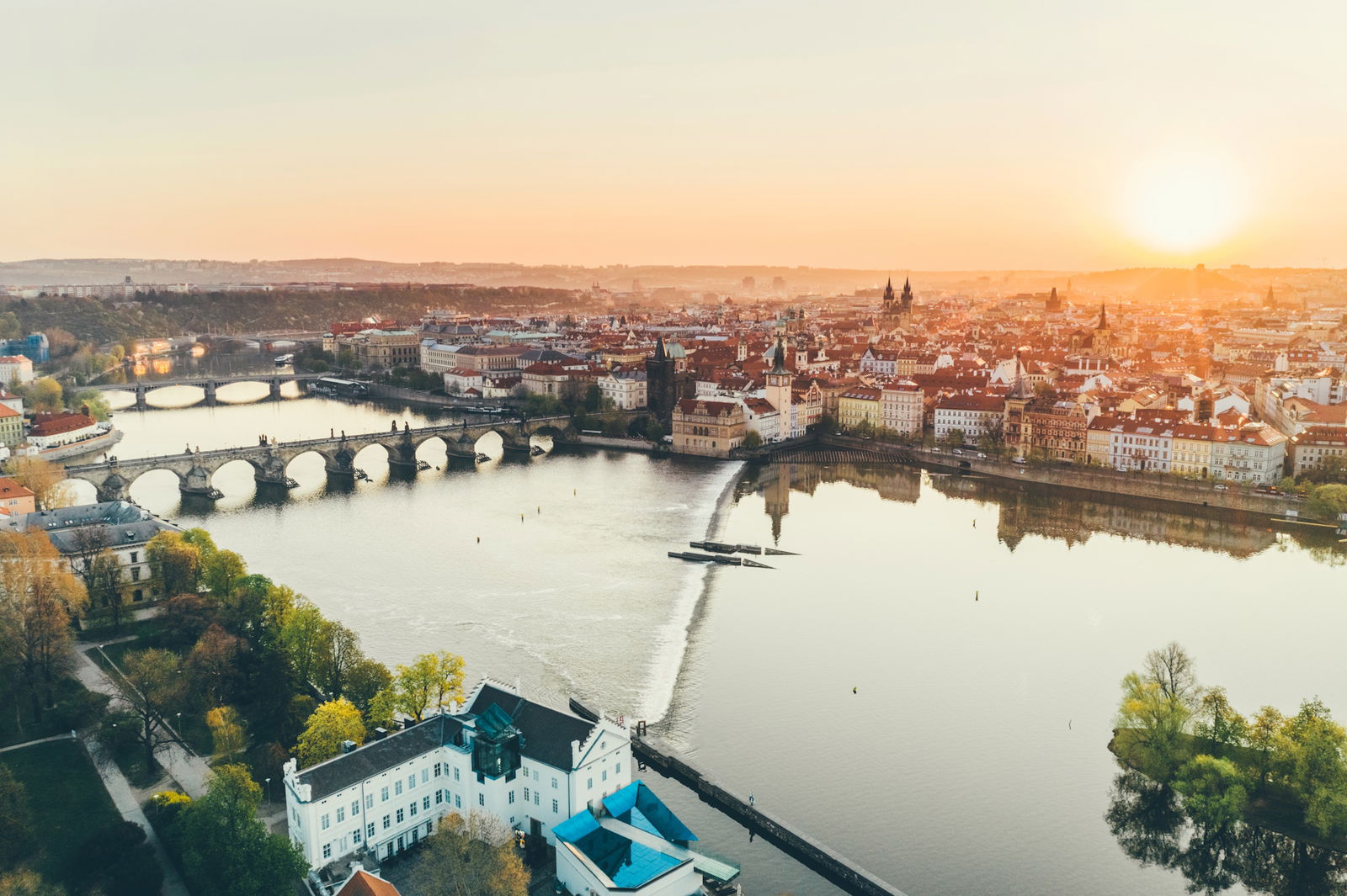 Circuit Revelion Boem la Praga  2026