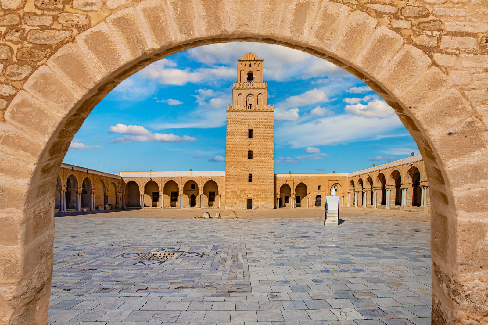 tunisia-bijuteria-ascunsa-a-africii-de-nord