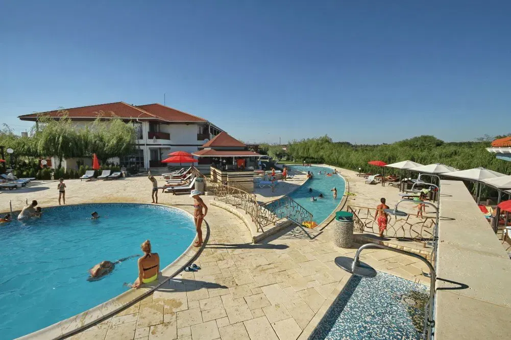 Pensiunea Laguna Albastra