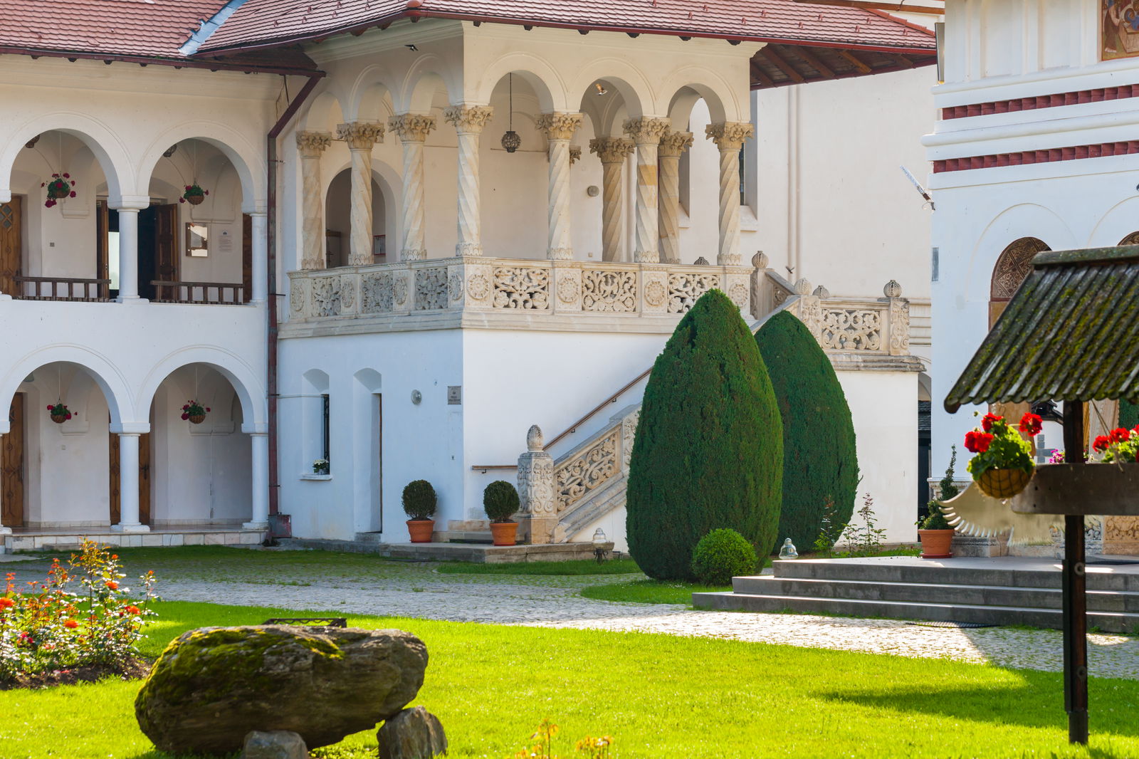 tara-fagarasului-taram-plin-de-curiozitati