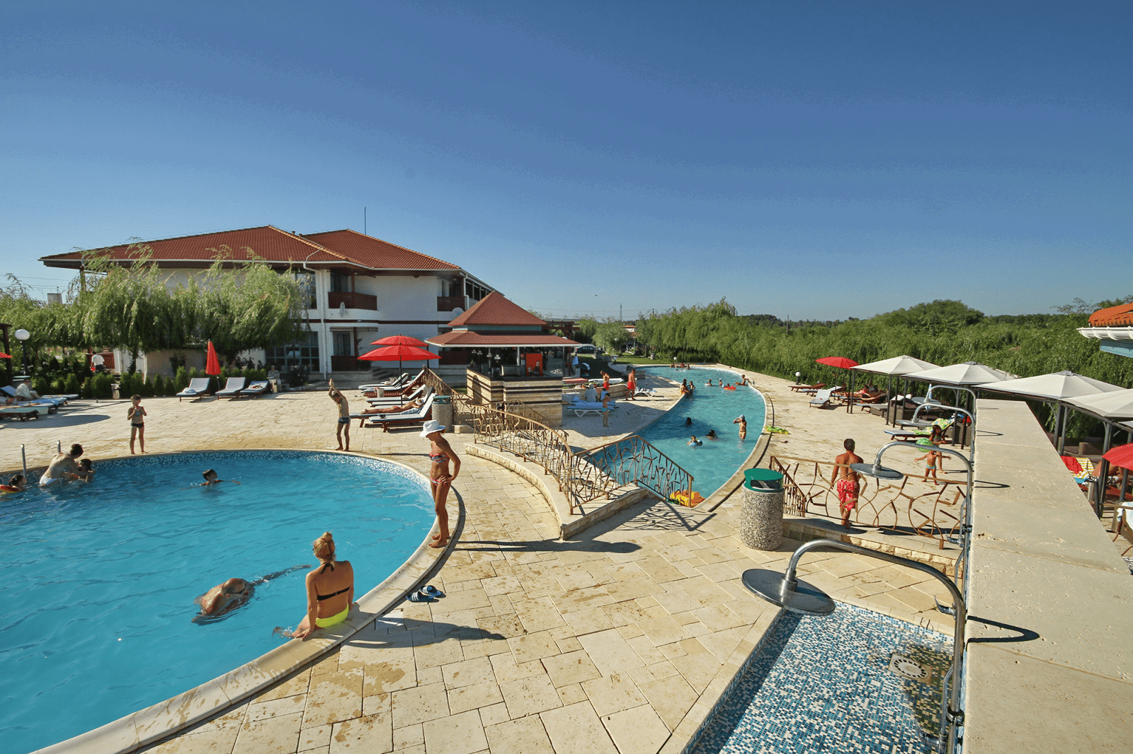 Pensiunea Laguna Albastra