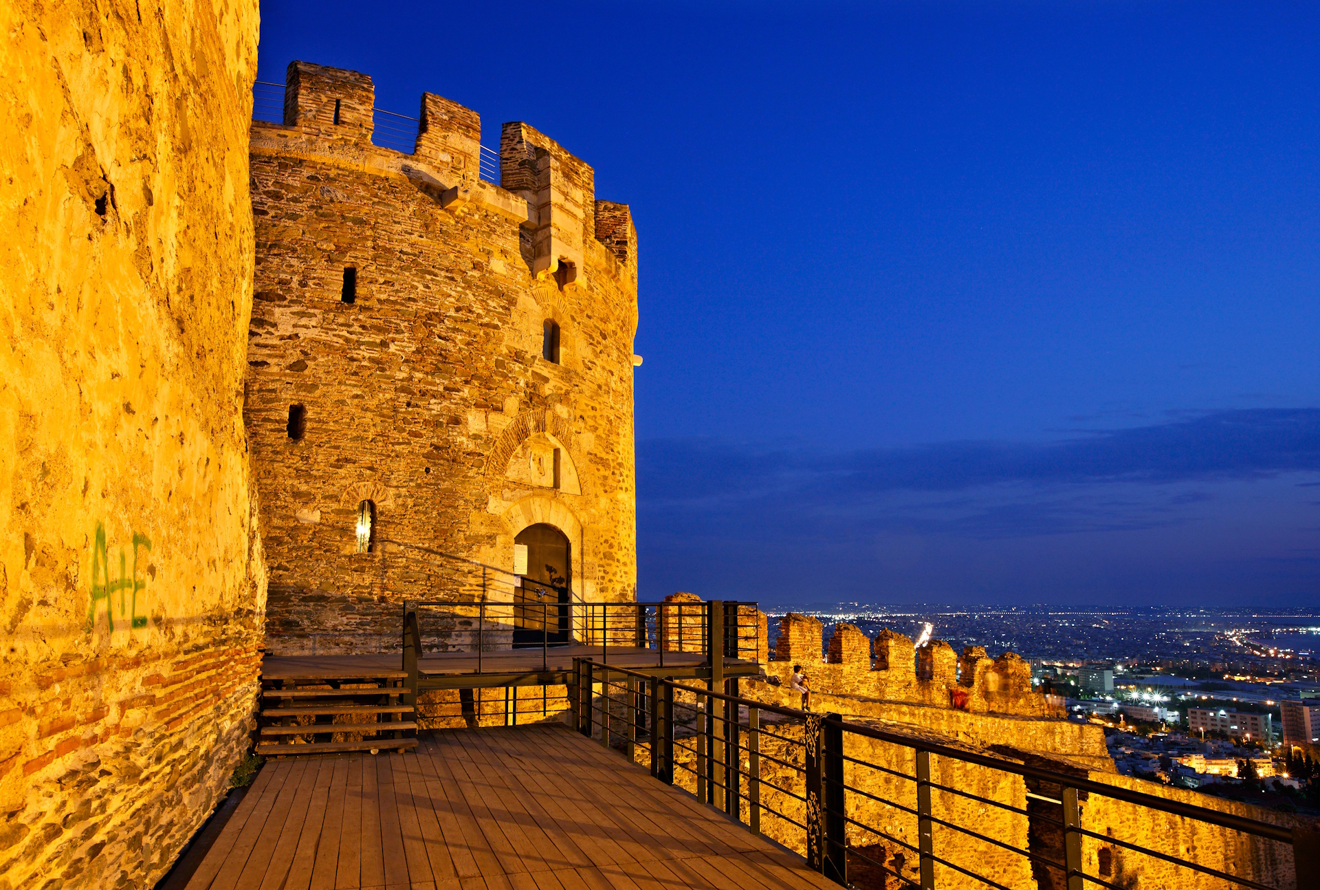 Excursie Circuit paste-bizantin-lumina-mir-si-muntele-sfant-autocar-2026