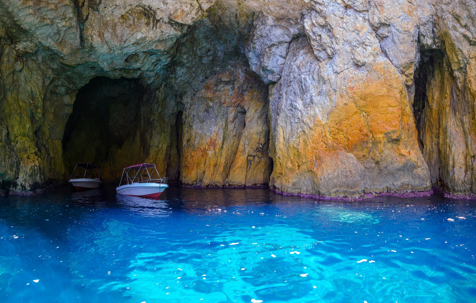 Excursie Circuit odiseea-elena-de-la-macedonia-la-corfu-si-meteora