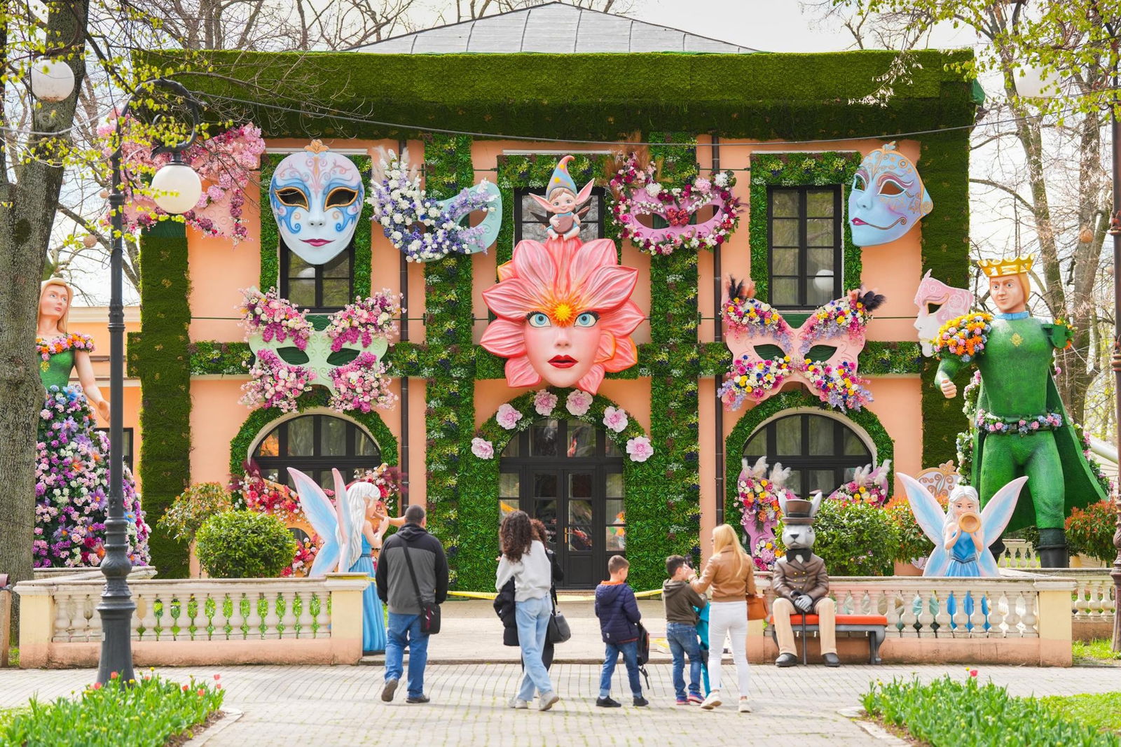 Circuit Florii la Targul de Paste de la Craiova 1 zi