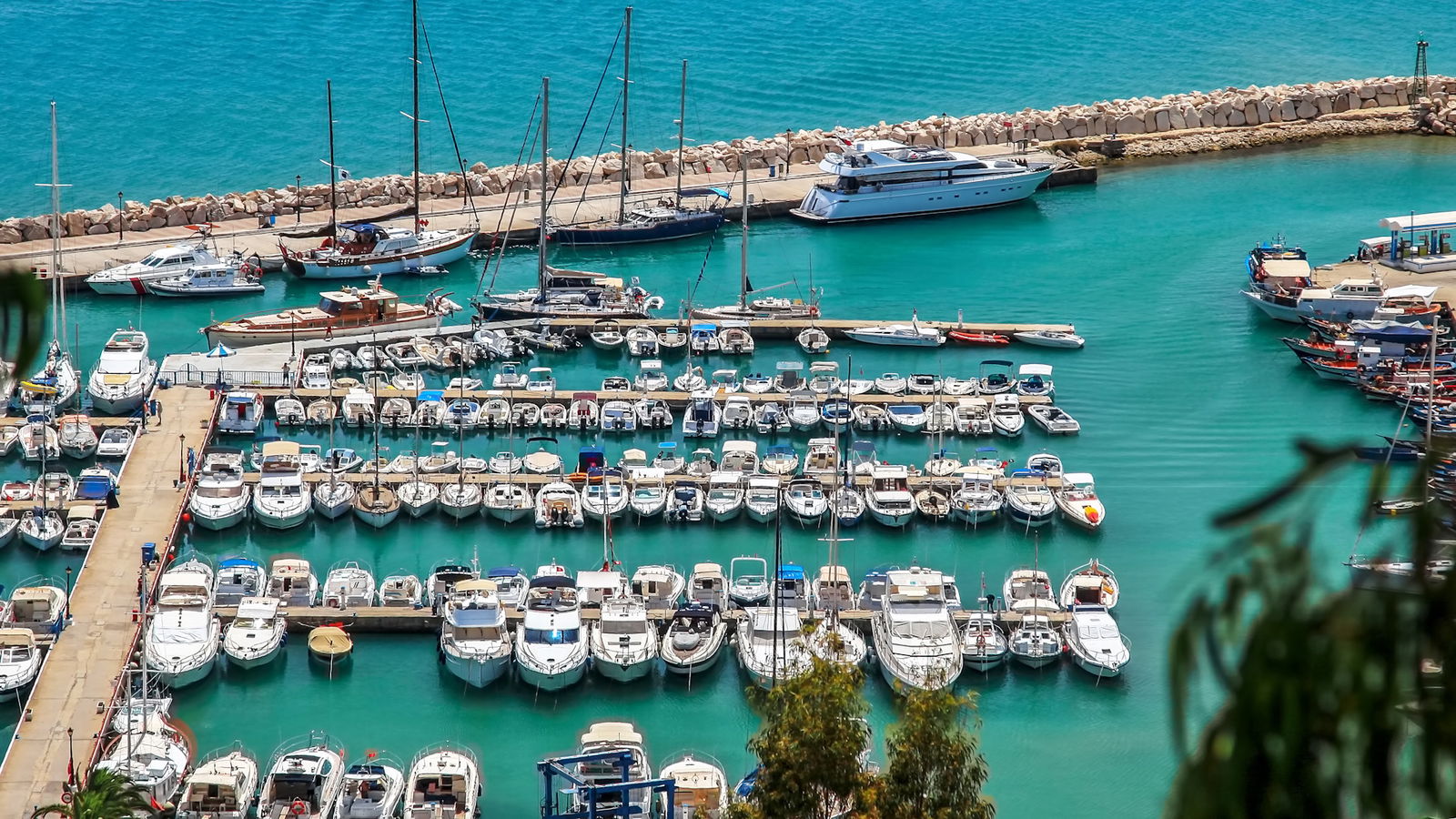 Azur si Ambra - O Escapada Tunisiana