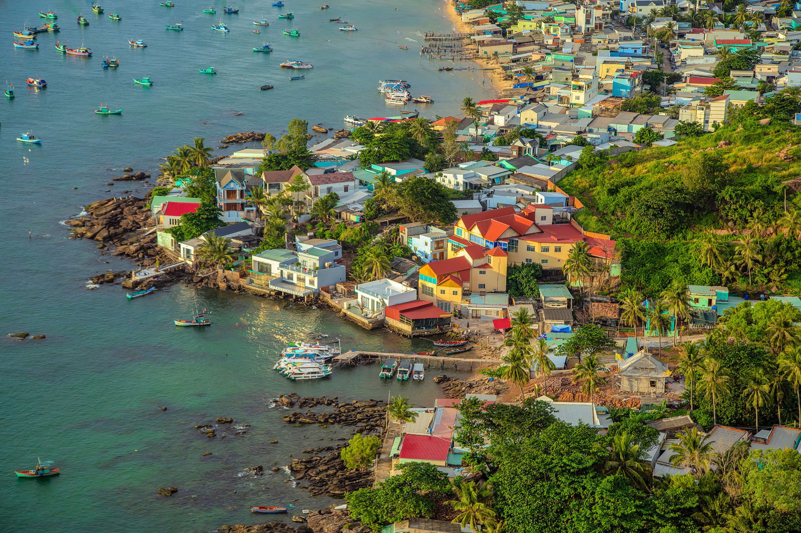 Excursie Circuit sejururi-combo-vietnam-saigon-phu-quoc