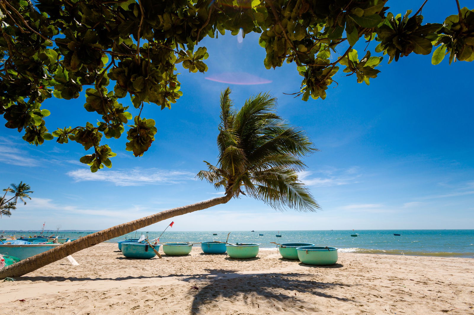 Sejururi combo Vietnam: Saigon & Phan Thiet