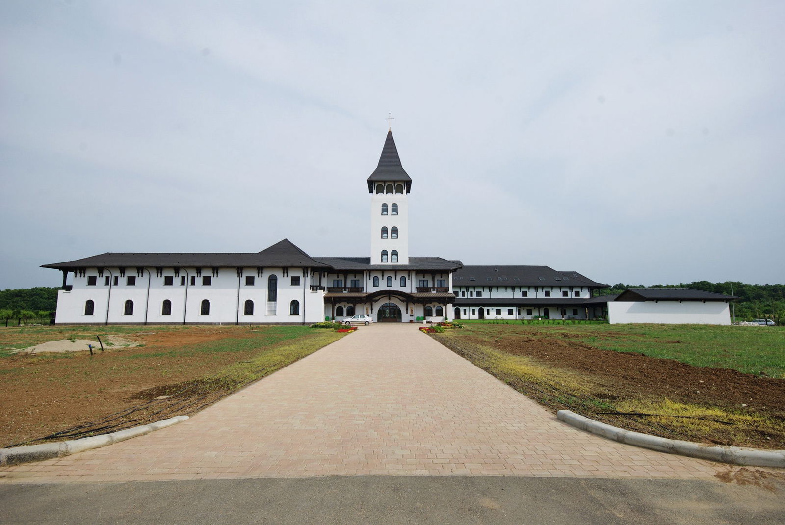 Excursie Circuit escapada-regala-conac-crama-manastire