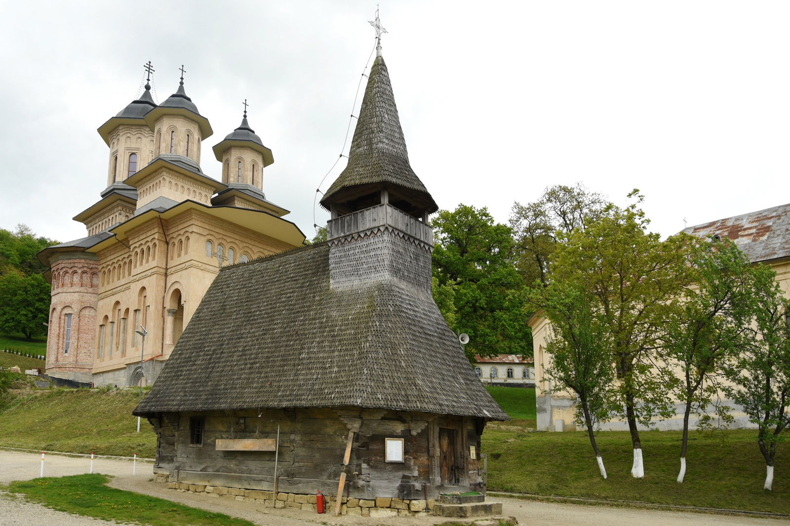 Circuit Pelerinaj de Sfanta Maria Mare la Manastirea Nicula
