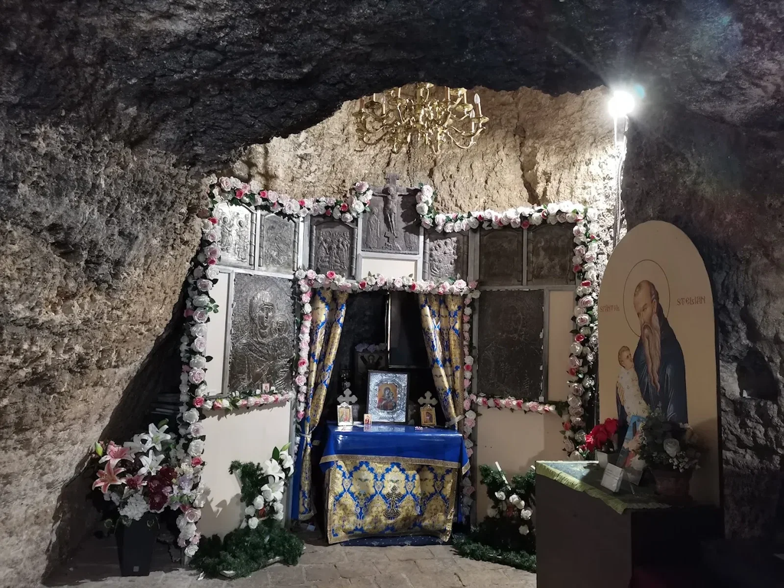 Excursie Circuit pelerinaj-la-schitul-sf-ioan-botezatorul-de-la-lipnita