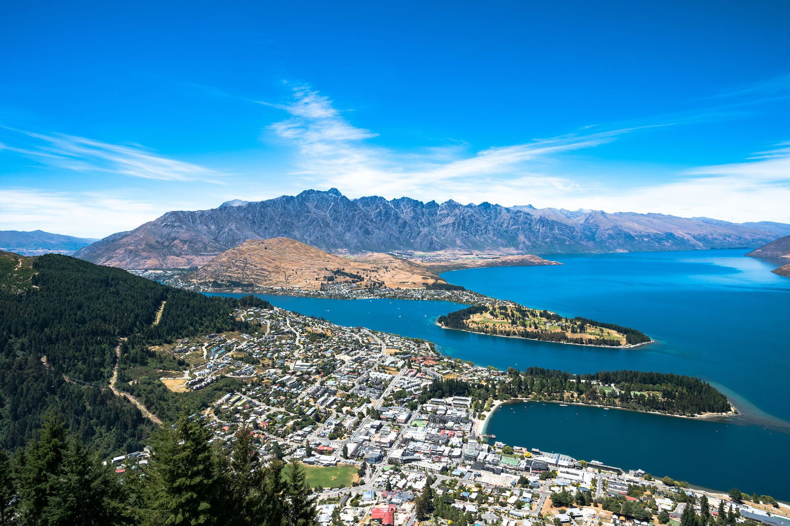 noua-zeelanda-esentiala-de-la-vulcanii-sacri-la-fiordurile-mistice