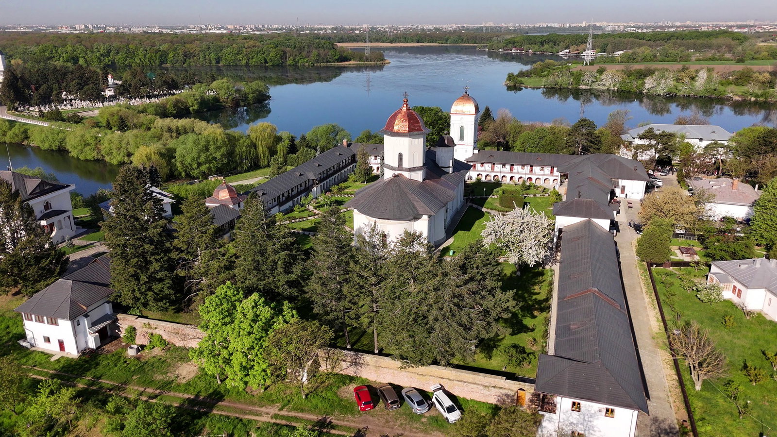 Excursie Circuit postul-mare-in-athosul-tarii-romanesti-autocar-2026
