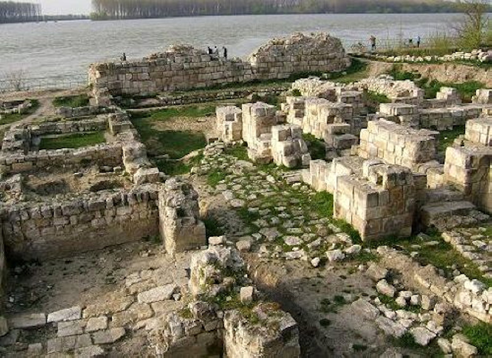 Excursie Circuit pelerinaj-in-dobrogea-de-sud-catedrala-de-la-silistra