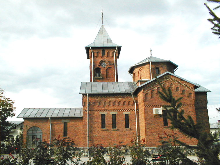 Excursie Circuit catedrala-de-sare-si-izvorul-vindecarii-la-icoana-facatoare-de-minuni-a-maicii-domnului-de-la-manastirea-pissiota