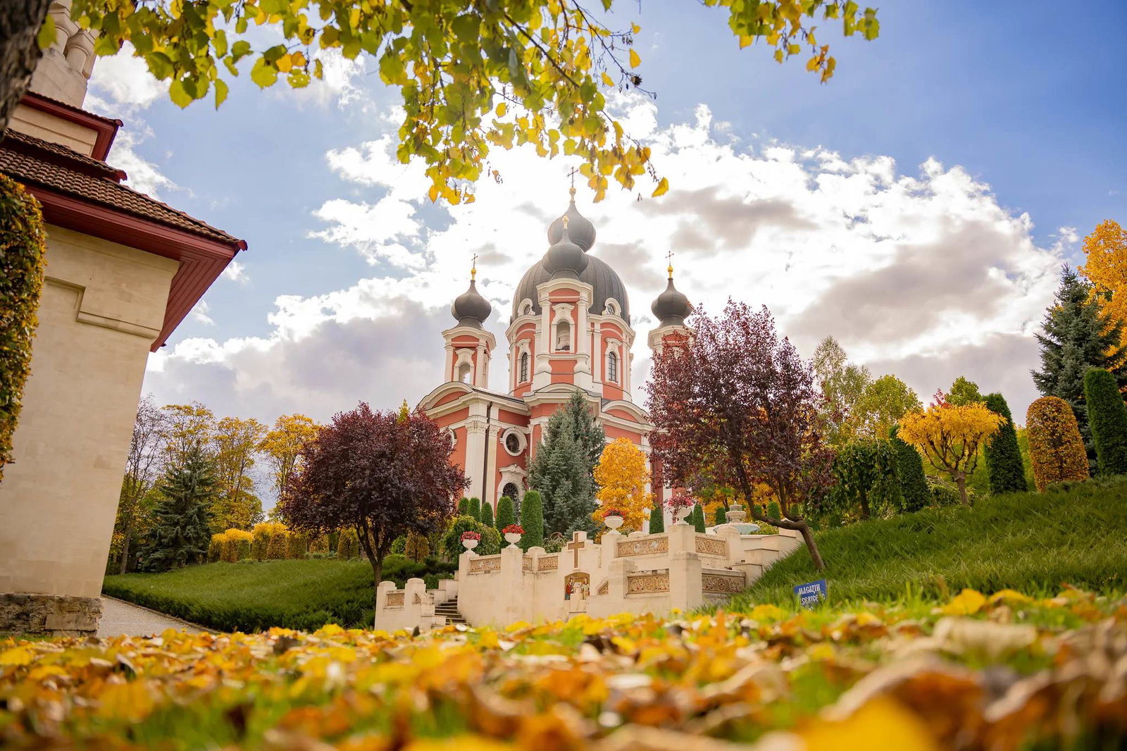 Excursie Circuit pelerinajul-prutului-si-al-sfintilor-intoarcerea-la-inima-moldovei