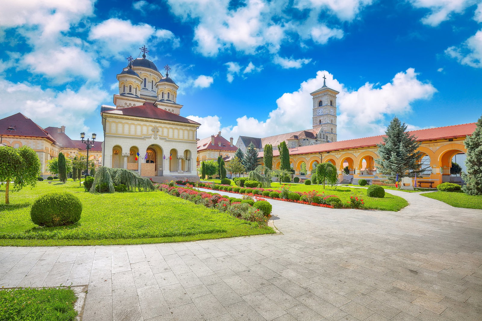 pelerinajul-luminii-de-la-prislop-la-alba-iulia