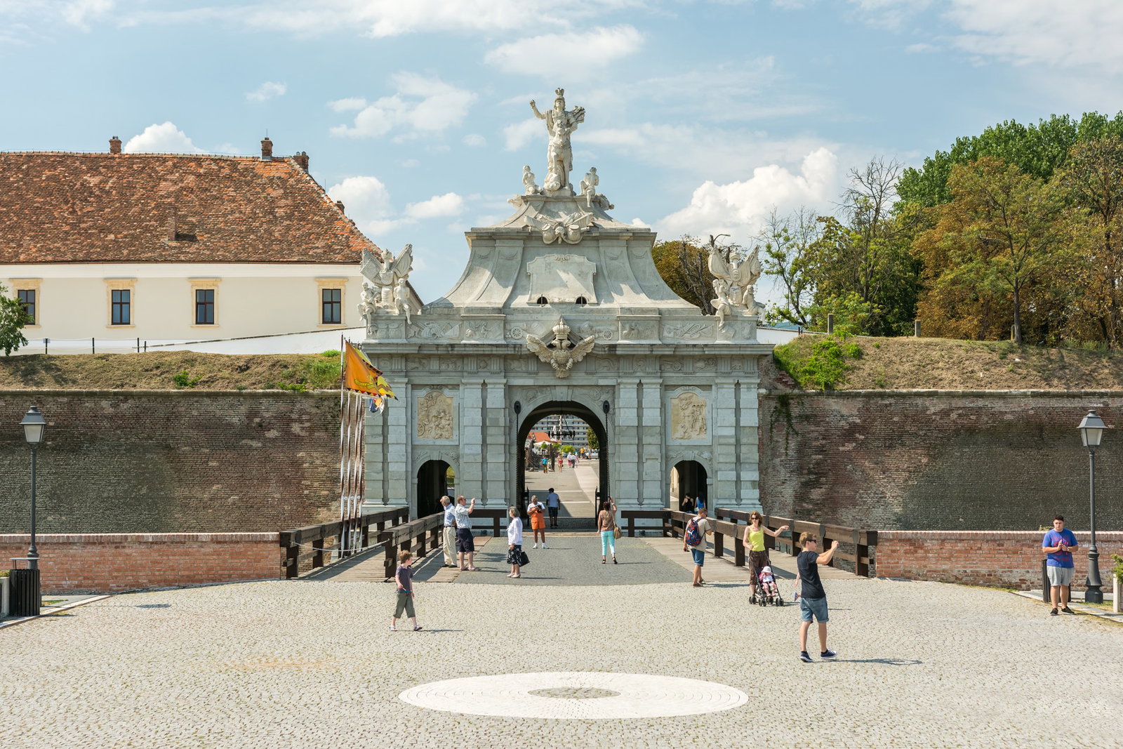 pelerinajul-luminii-de-la-prislop-la-alba-iulia