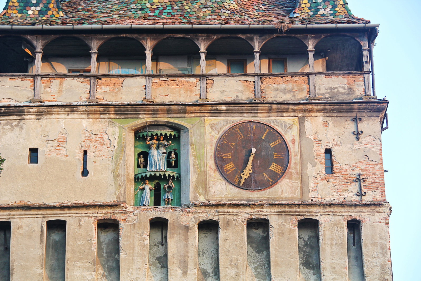 Excursie Circuit cronica-timpului-regasit-o-odisee-la-comorile-sasilor