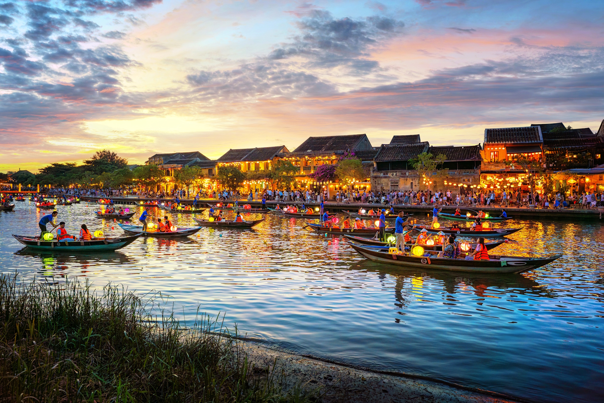 Excursie Circuit vietnam-lotus-felinare-si-timp-pentru-tine
