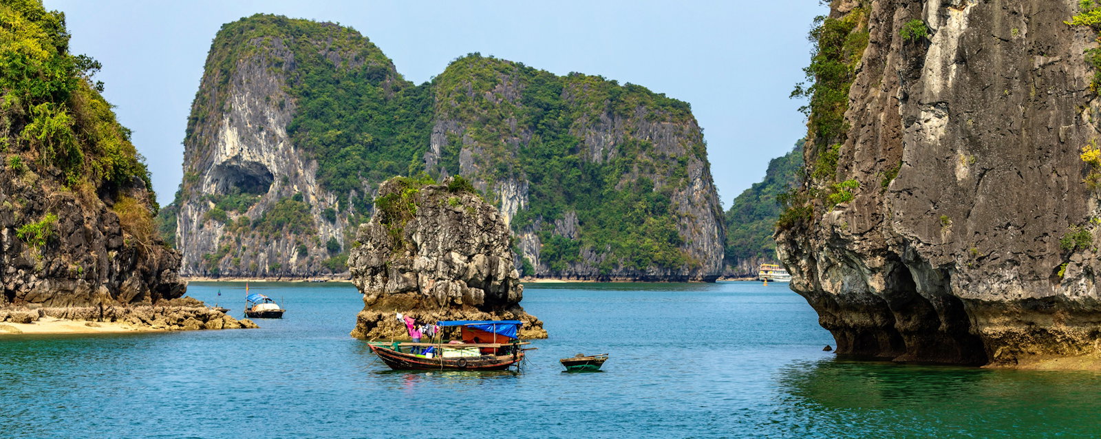 Vietnam: Lotus, Felinare si Timp pentru Tine
