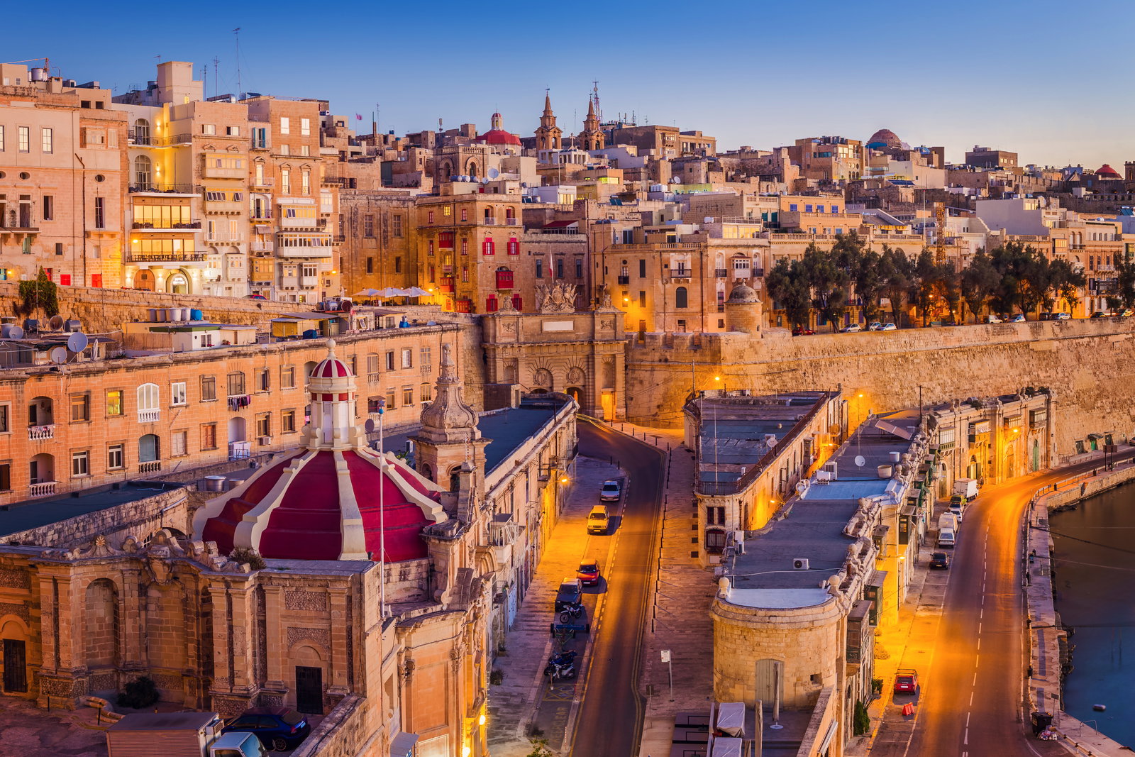 malta-o-tara-micuta-cu-planuri-mari-de-revelion