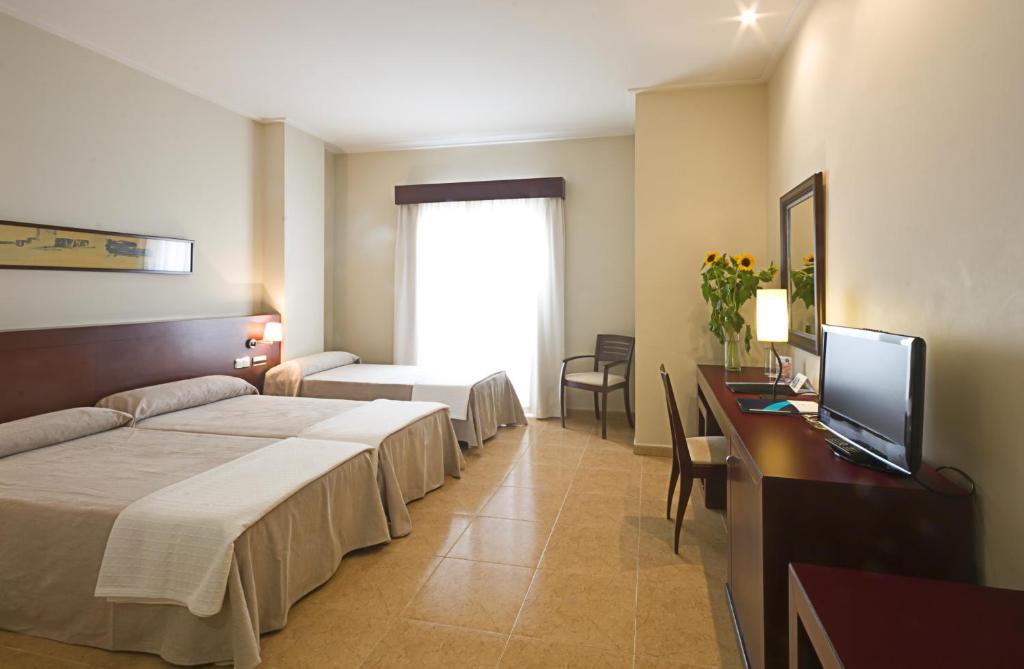 HOTEL TRAIÑA