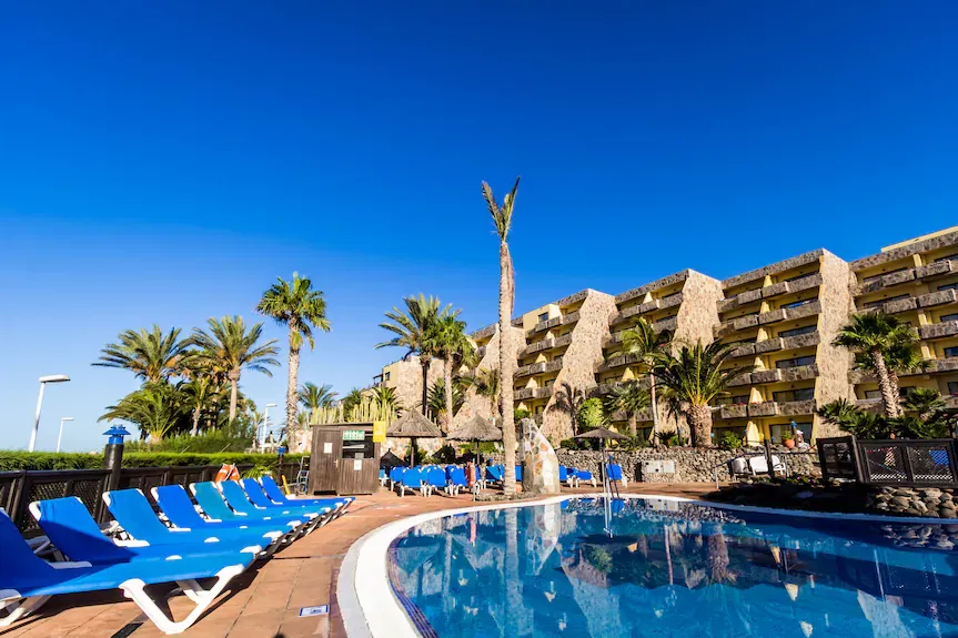 Hotel BlueBay Beach Club