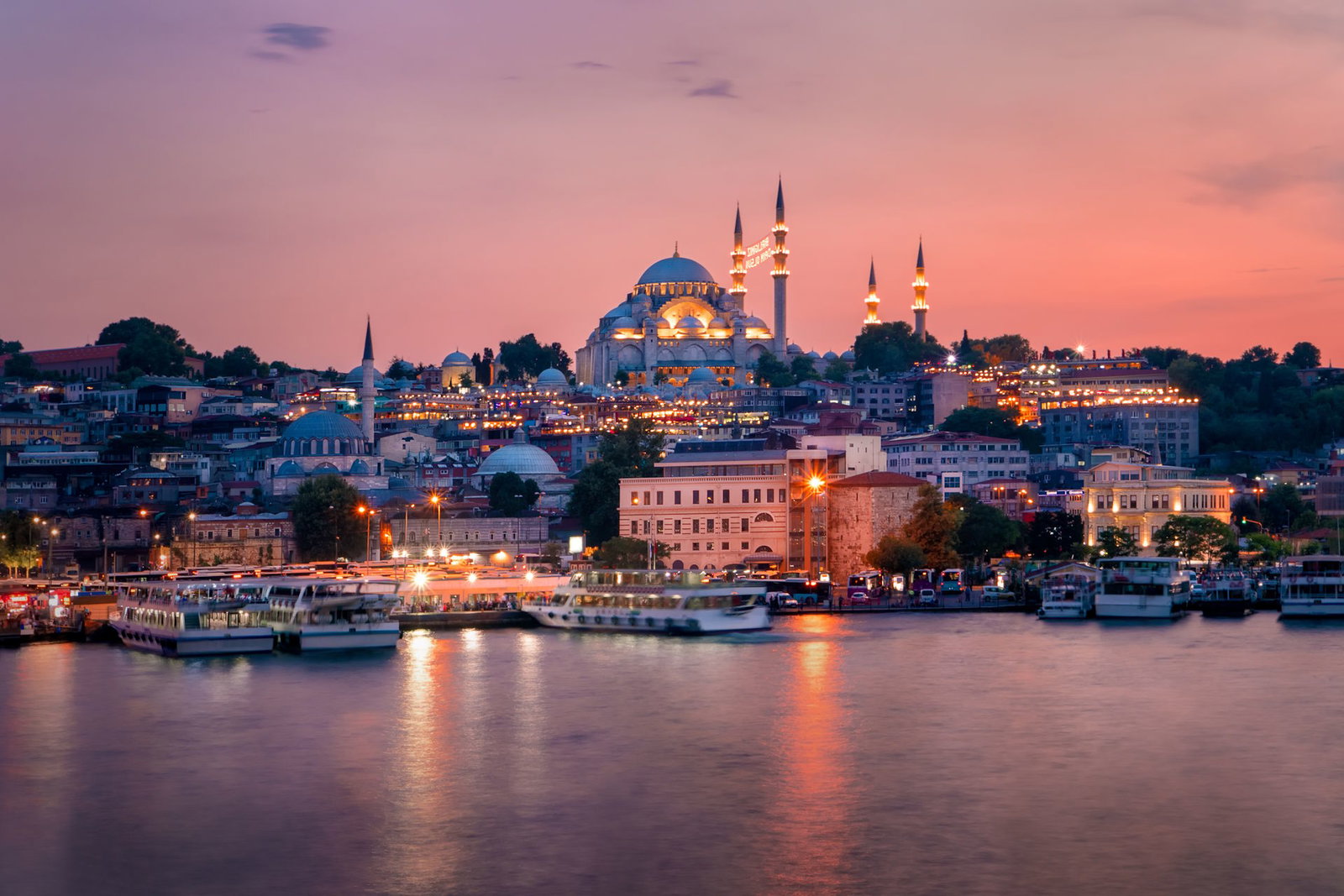 Excursie Circuit revelion-istanbul-comorile-orientului-avion-timisoara-28122026