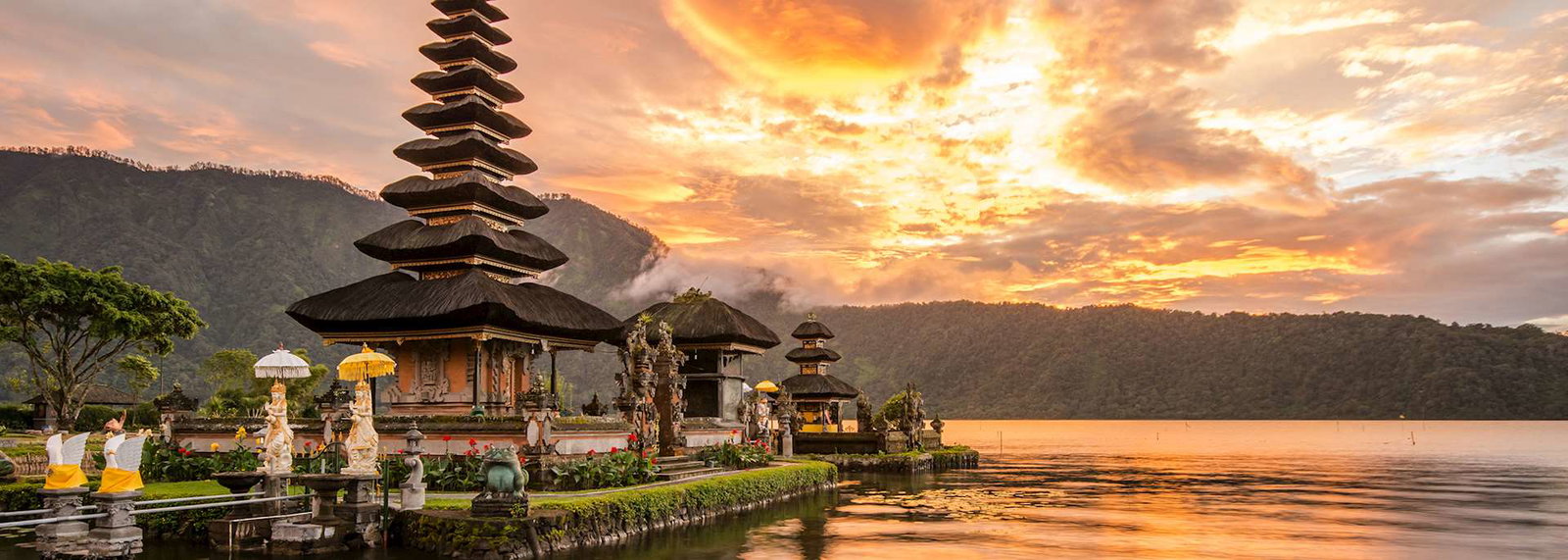 Excursie Circuit sejur-revelion-combo-bali-beach-bali-nature-singapore