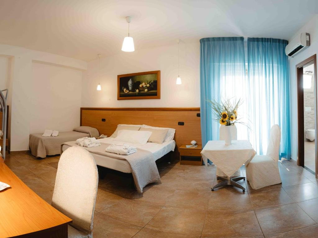 Accord Le Rose Hotel