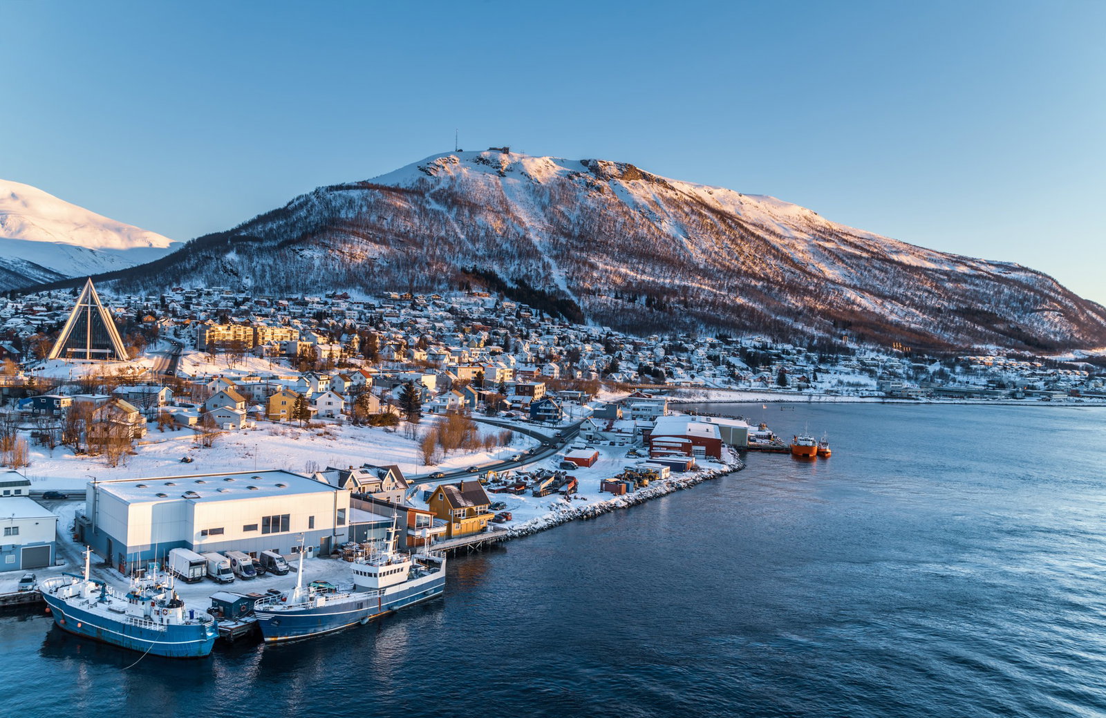 Norvegia - Tromso, Fiorduri si Traditii Sami