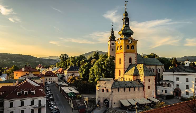Varsovia  – Banska Bystrica -  Budapesta