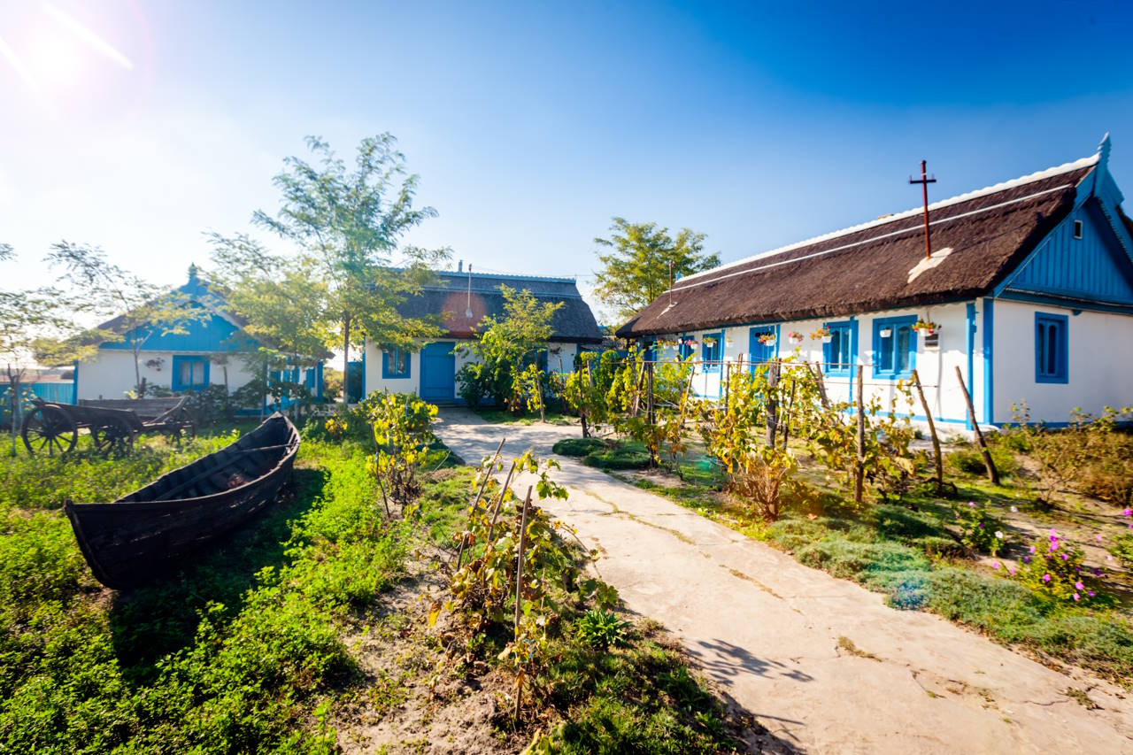 Dobrogea si Muntii Macinului