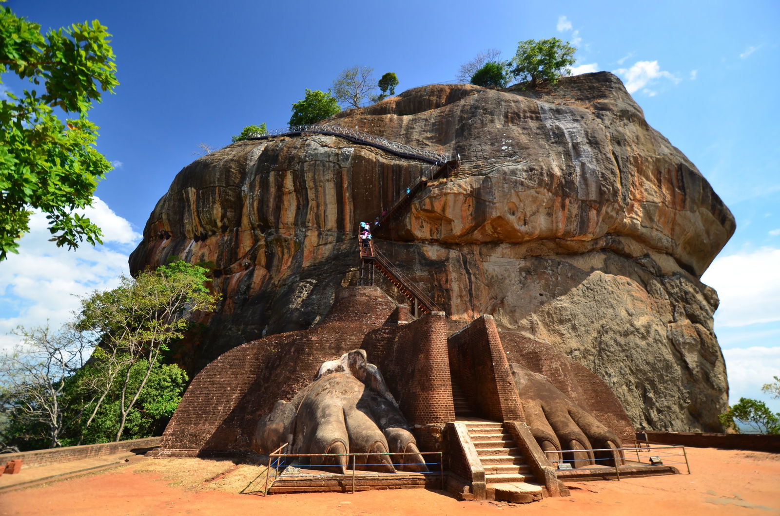 Saga Triunghiului Cultural: Sigiriya, Safari in Sat & Polonnaruwa