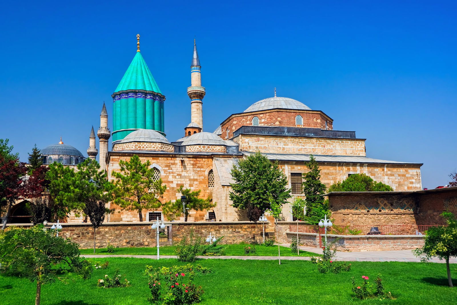 Excursie Circuit cappadocia-signature-cele-40-de-legi-ale-iubirii