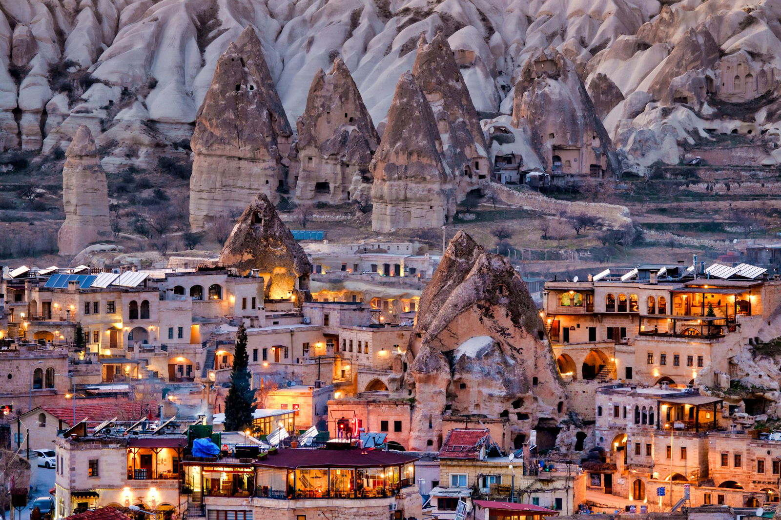 Excursie Circuit cappadocia-signature-cele-40-de-legi-ale-iubirii
