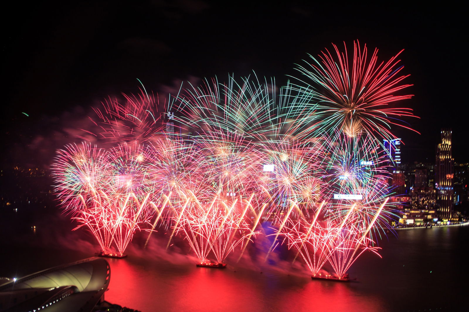 Circuit Revelion Hong Kong 2025 - 2026; Magia luminilor asiatice