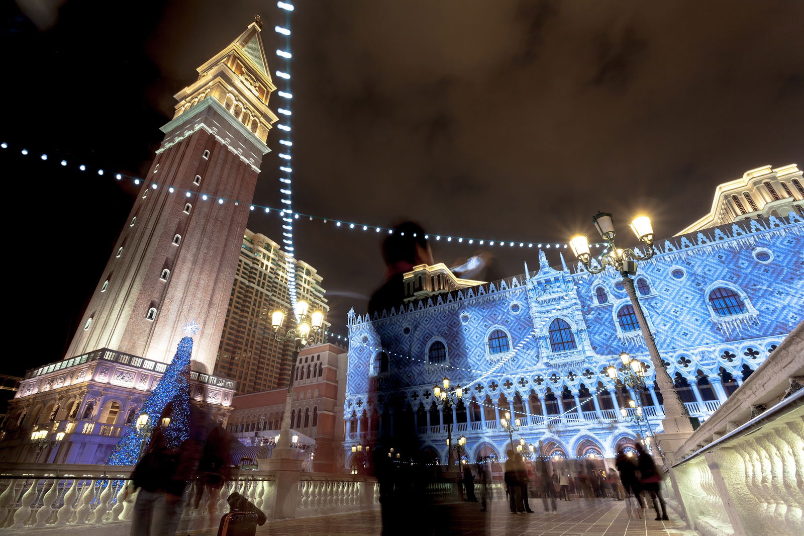 •	Excursie de o zi in MACAU