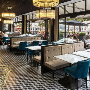 Hotel Hotel Le Touring cazare Saint-Raphael