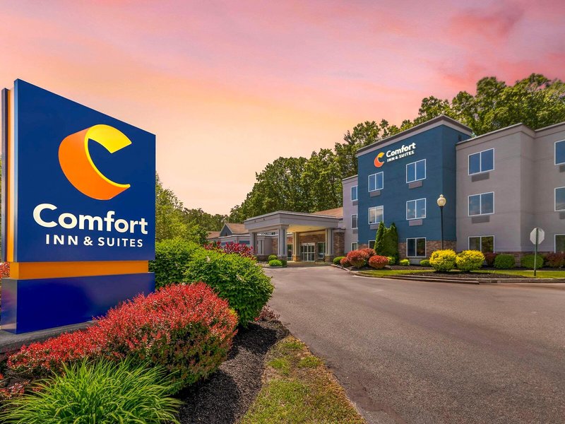 Comfort Inn & Suites