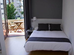Hotel Hostalin Barcelona Diputacion cazare Barcelona