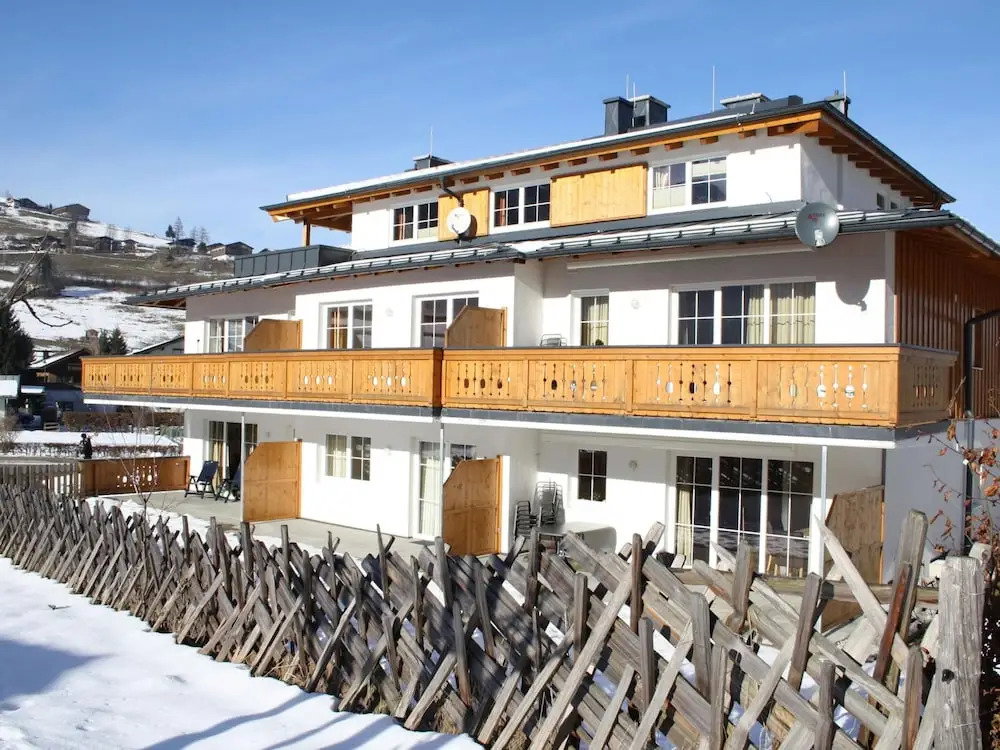 Hotel Apartment In Kaprun Near Ski Lift