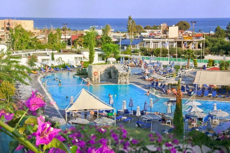 Maris Sol Sun Palace Hotel