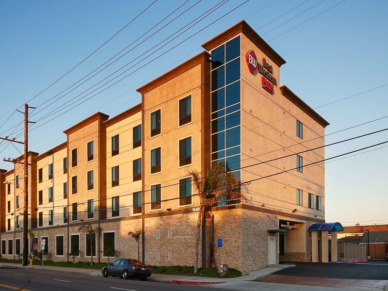 Hotel Best Western Plus Gardena Inn & Suites