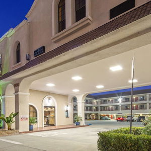 Hotel Best Western Pasadena Royale Inn & Suites cazare Pasadena