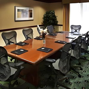 Hotel Courtyard Santa Clarita cazare Valencia